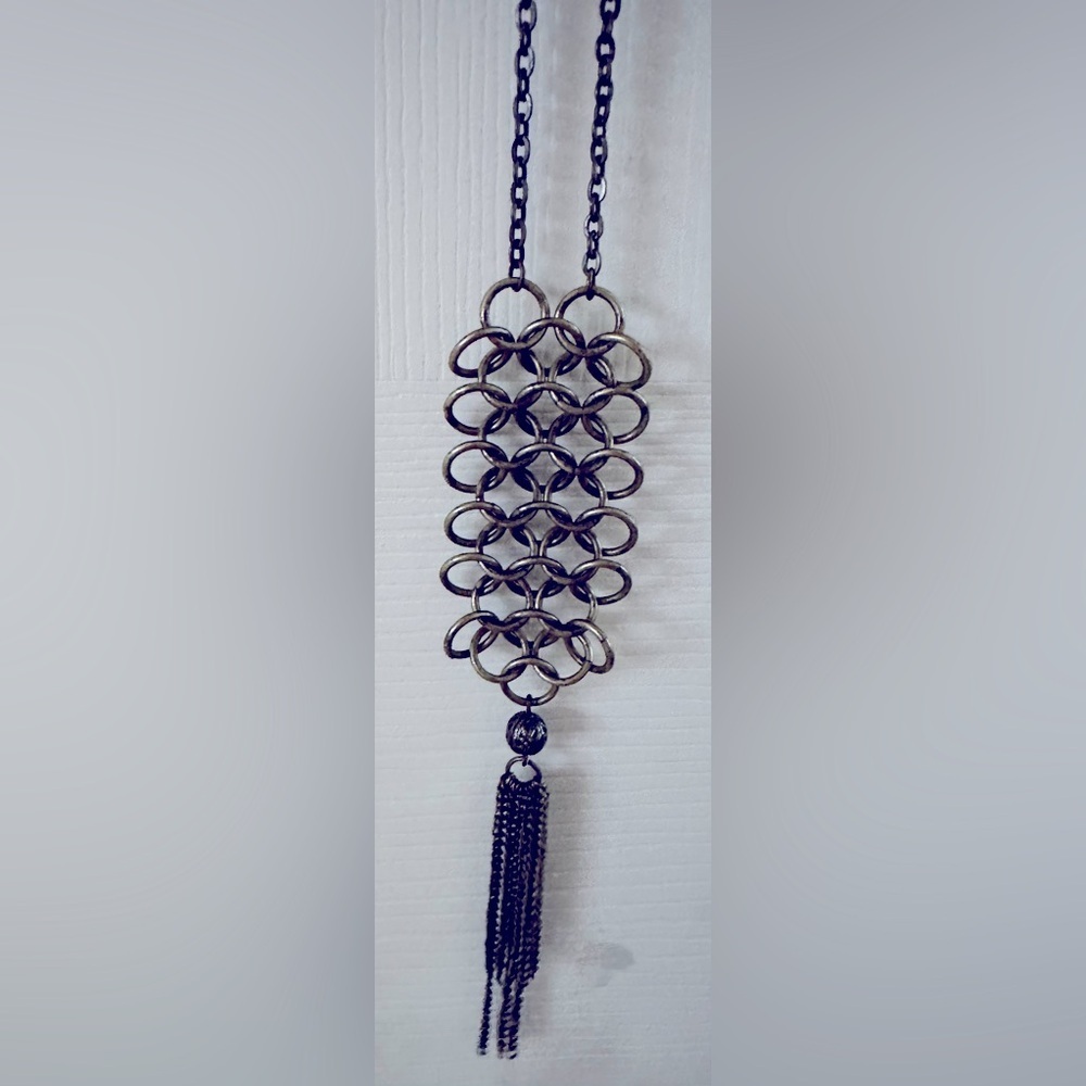 Avon Tassel Necklace